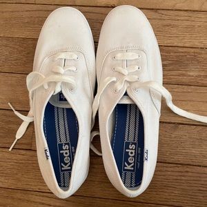 White Keds